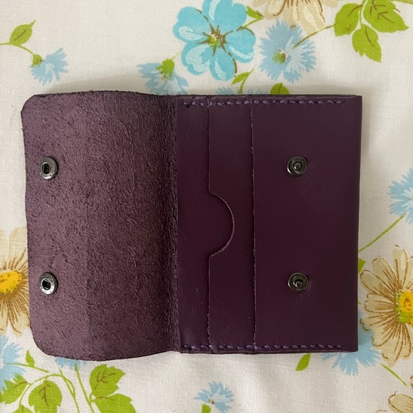 Handmade Genuine Leather Wallet - Picture 3 of 5